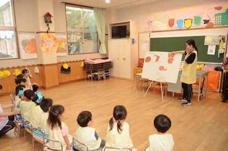 ゆり組さん6月のお誕生会